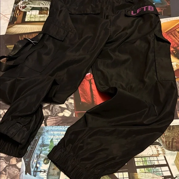 𫦠π
π«¦β’ π₯ LF the Brand x Slayyyyyy Vibes π₯β’ π
𫦠π
- Picture 7 of 13